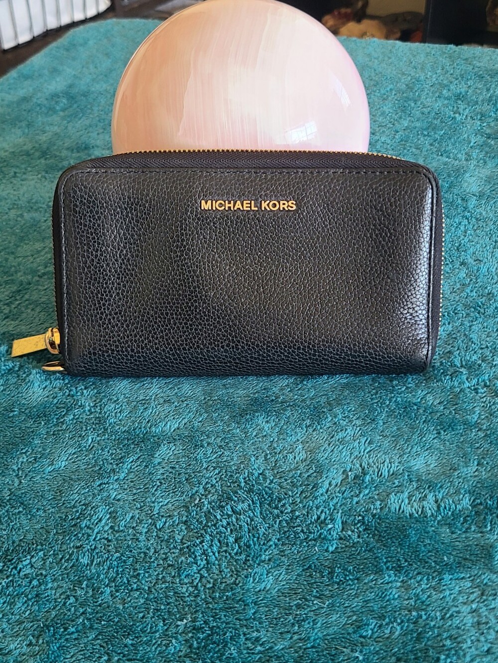 Michael Kors Black Leather Zip Wallet